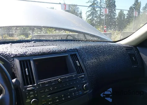 2005 Infiniti Fx35 z USA, uszkodzony, nr VIN JNRAS08W95X201532